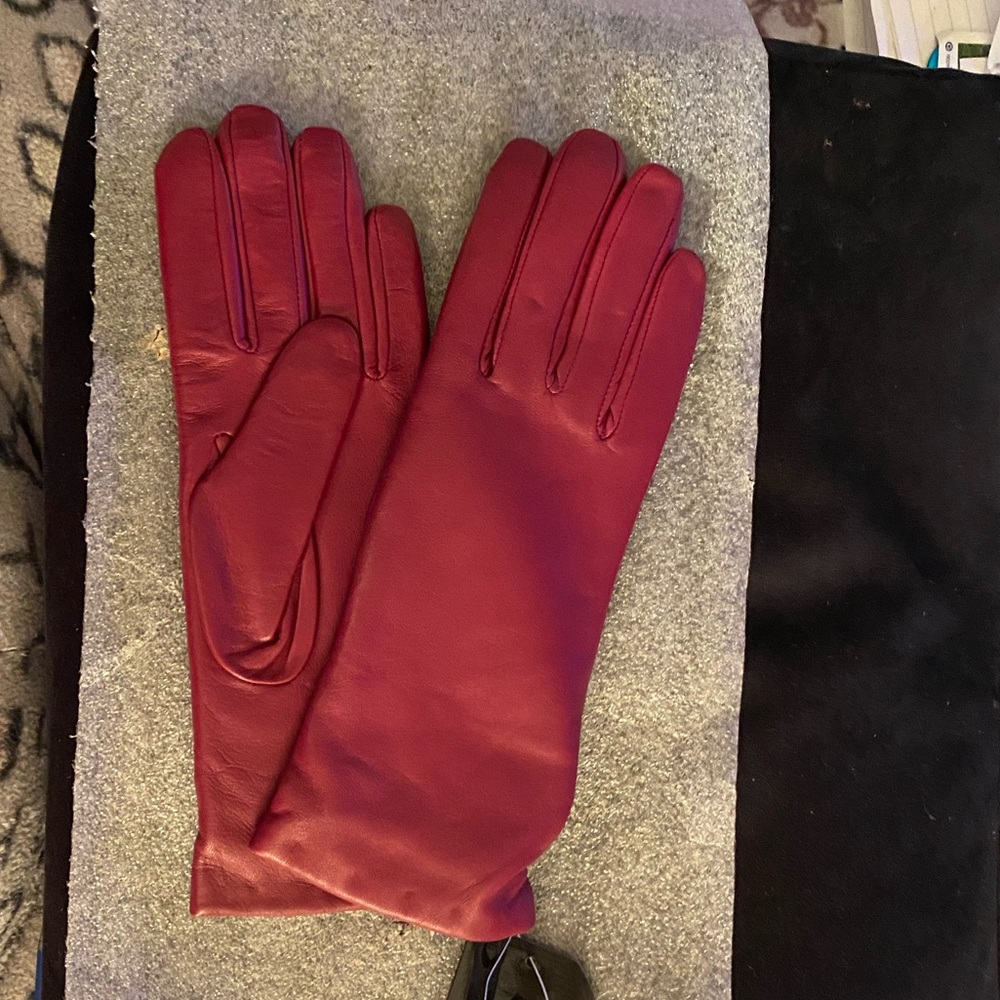 Grandoe Sensor Touch Burgundy Leather Gloves size 7